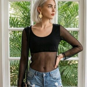 Dolls Kill‎ fishnet top